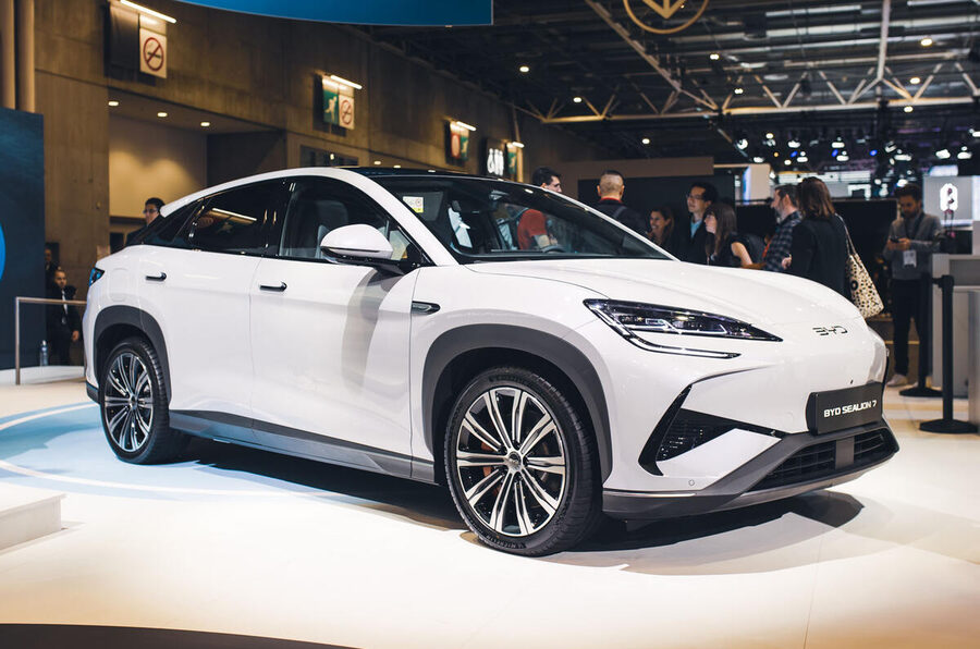 BYD Sealion 7